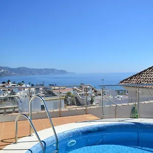 https://nerja-paradise-rentals-city-center-apt-plaza-espaa.hotelsinnerja.org
